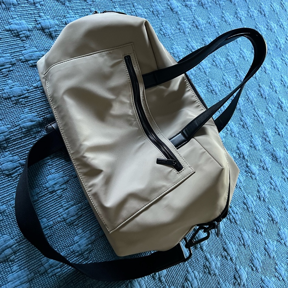 Away Everywhere Carry On Bag in Gray & Black